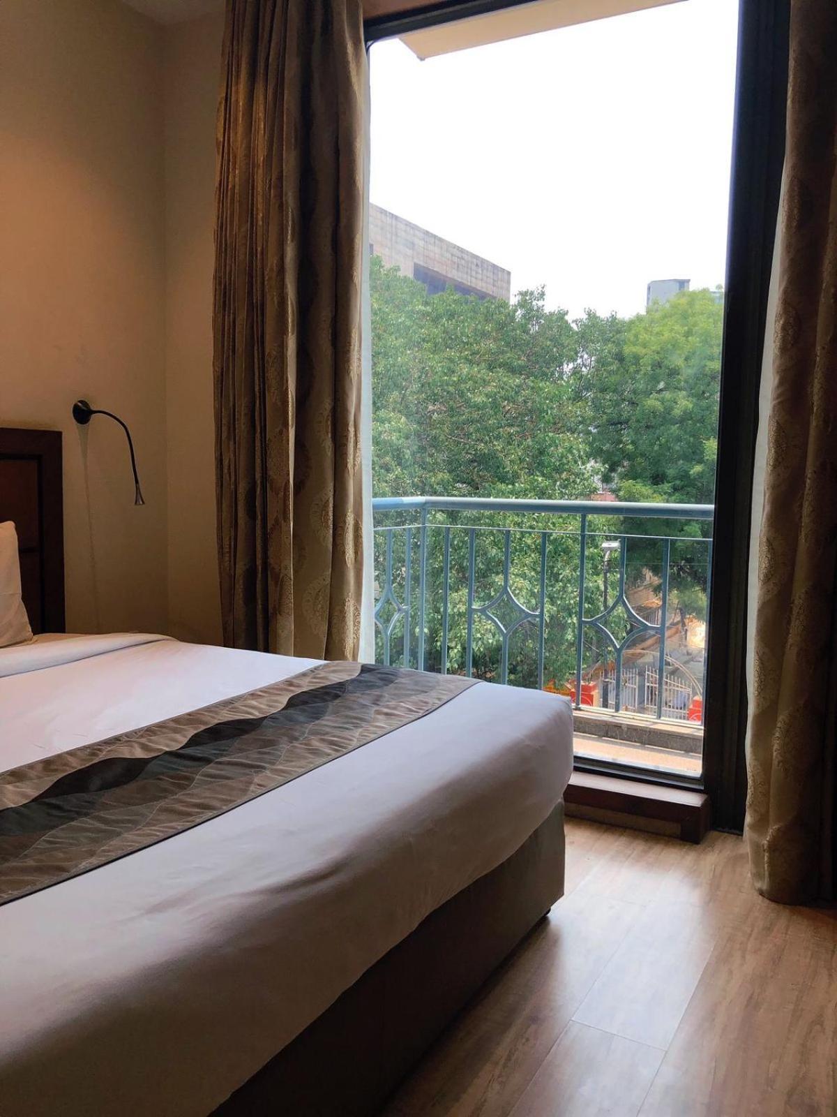 Uds Villa Scandinavian B&B - Next To Vfs New Delhi Exterior photo